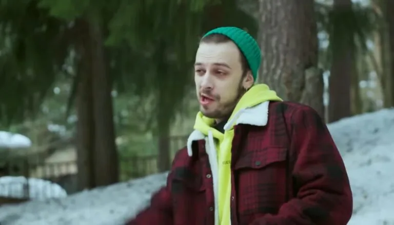 Момент из 30 серии 1 сезона